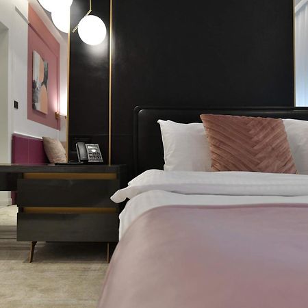 Royal Wellness And Spa Рума Экстерьер фото