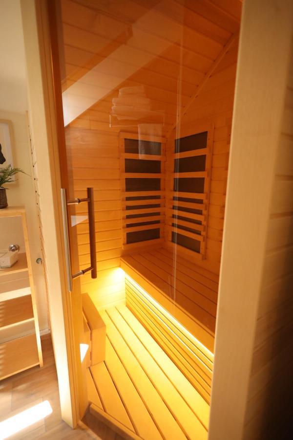 Royal Wellness And Spa Рума Экстерьер фото