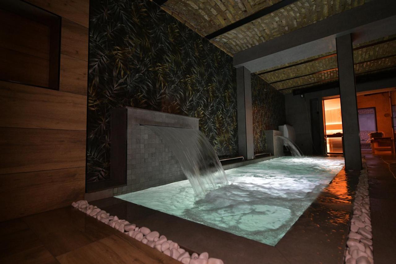 Royal Wellness And Spa Рума Экстерьер фото